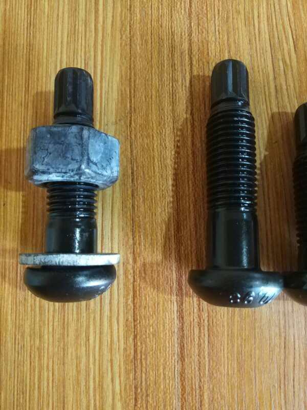 扭剪型高强度螺栓